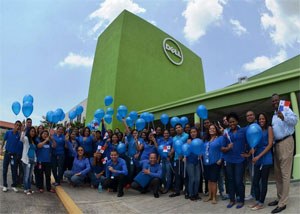 Large group of Dell employees in front of office building in Panama