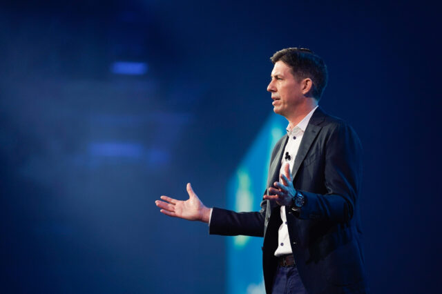 Chuck Whitten speaks at Day One keynote of Dell Technologies World 2022 in Las Vegas. 
