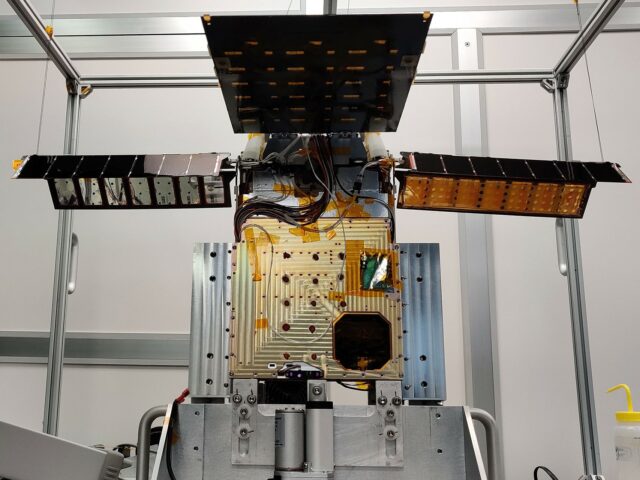 The Lunar Flashlight is shown here at the end of the solar array deployment test