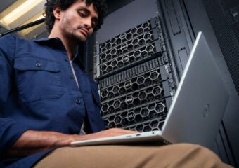 dell-datacenter-fall2019-aus-ps2-poweredge-xps13-7390-0416-1280x1280